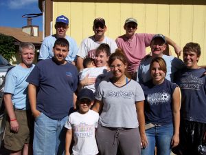 Single Mom with 5 children and her team