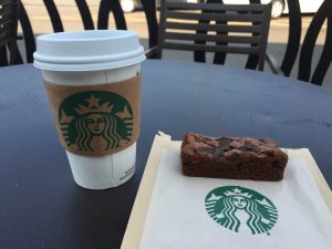 starbucks-coffee-and-brownie